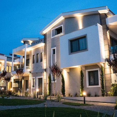 Costa Domus Blue Luxury Apartments Nikiti  Exterior photo