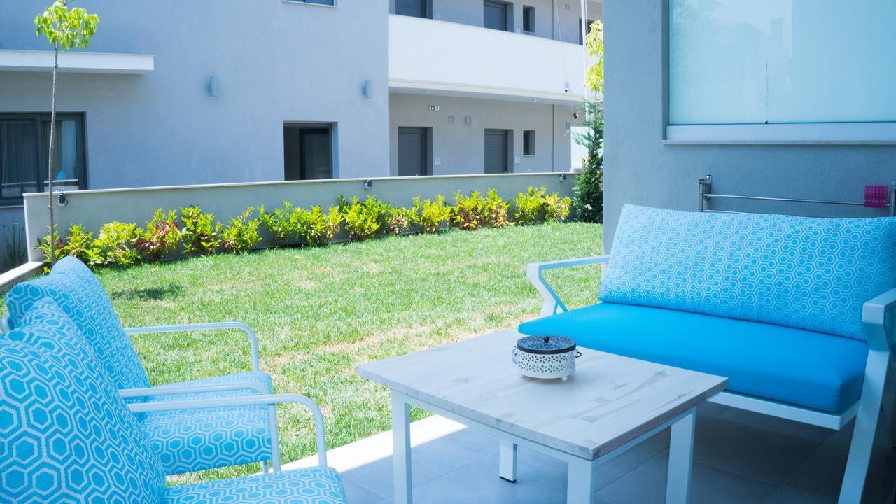Costa Domus Blue Luxury Apartments Nikiti  Exterior photo