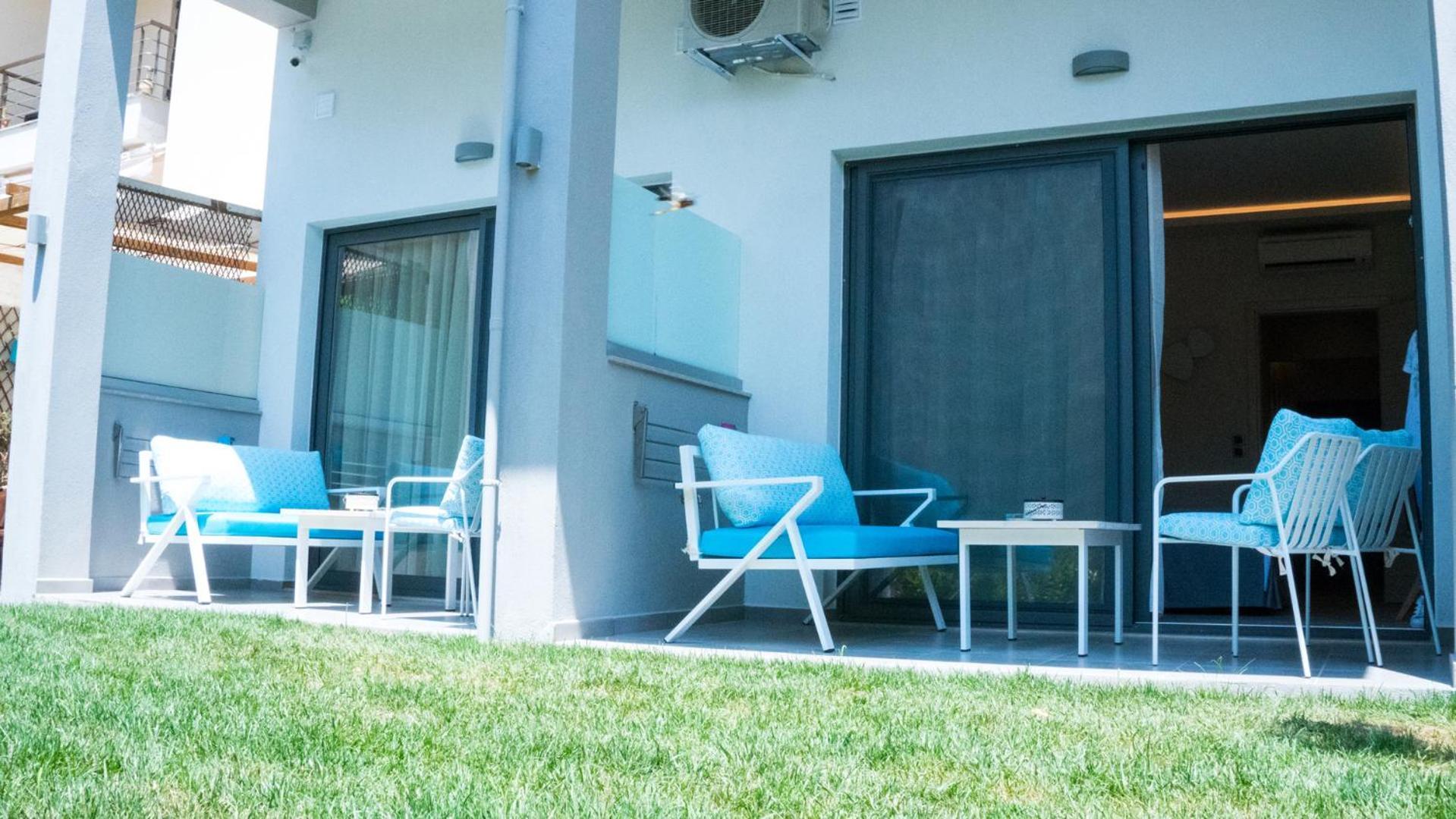 Costa Domus Blue Luxury Apartments Nikiti  Exterior photo