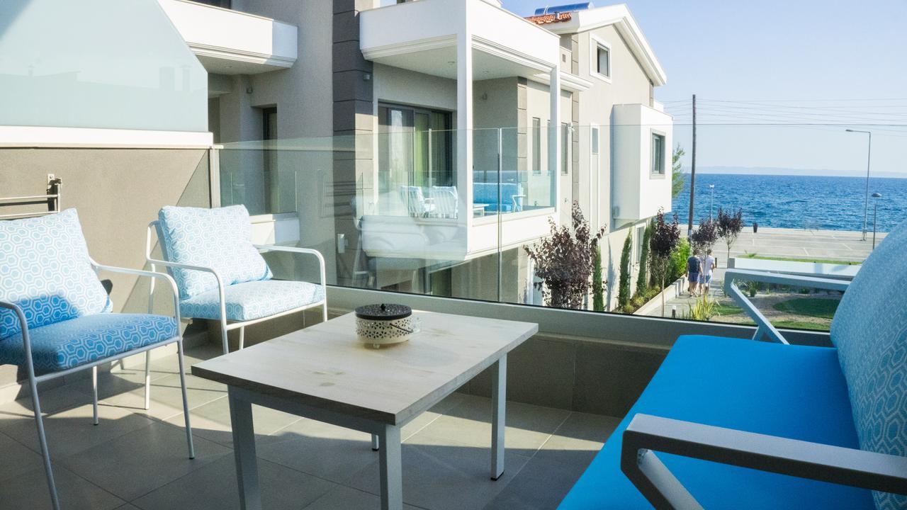 Costa Domus Blue Luxury Apartments Nikiti  Exterior photo